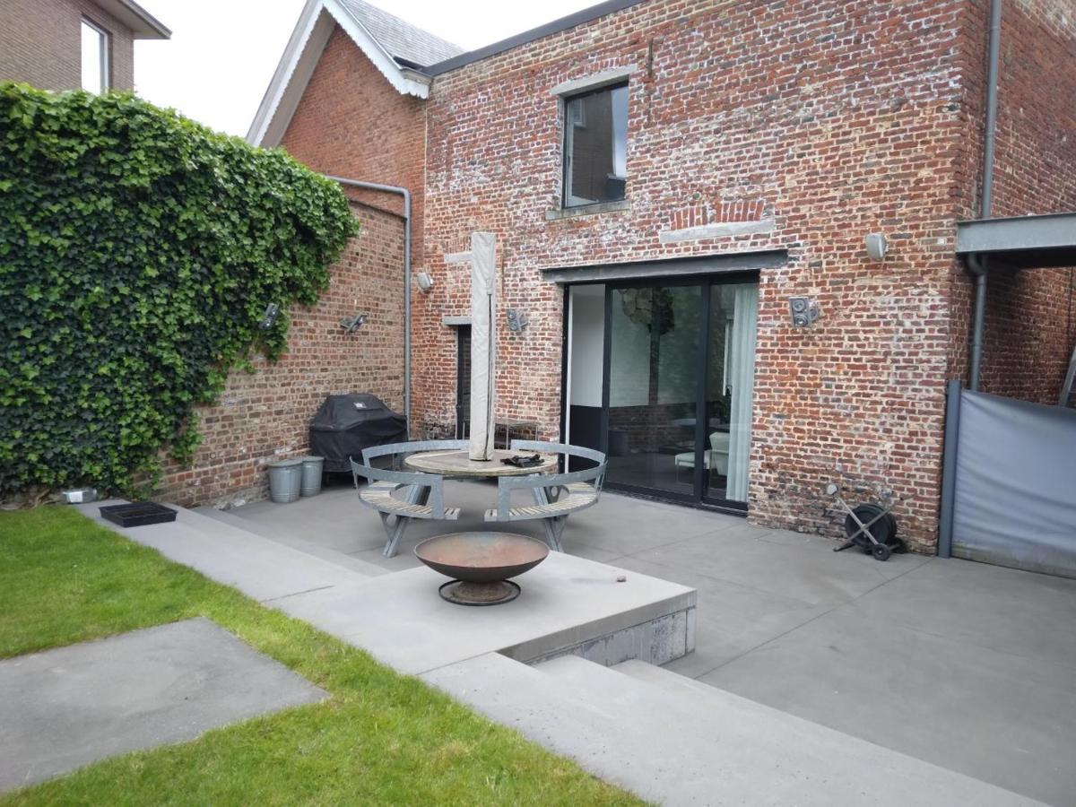 Gezellige Moderne Woning Met Zwemvijver 哈勒 外观 照片